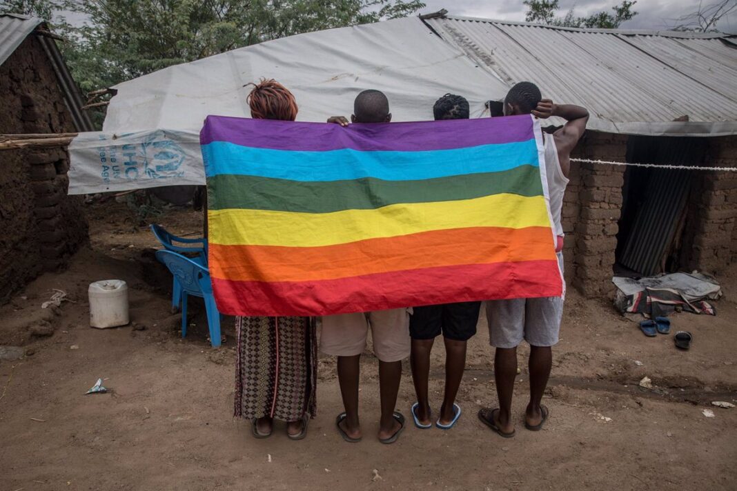 Uganda aprueba ley de pena de muerte para quienes tengan relaciones homosexuales “con agravantes”