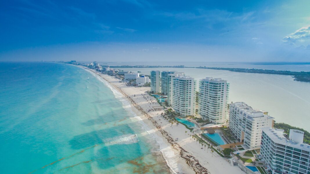 En Quintana Roo, buscarán apoyar a hoteles ante embates por COVID19