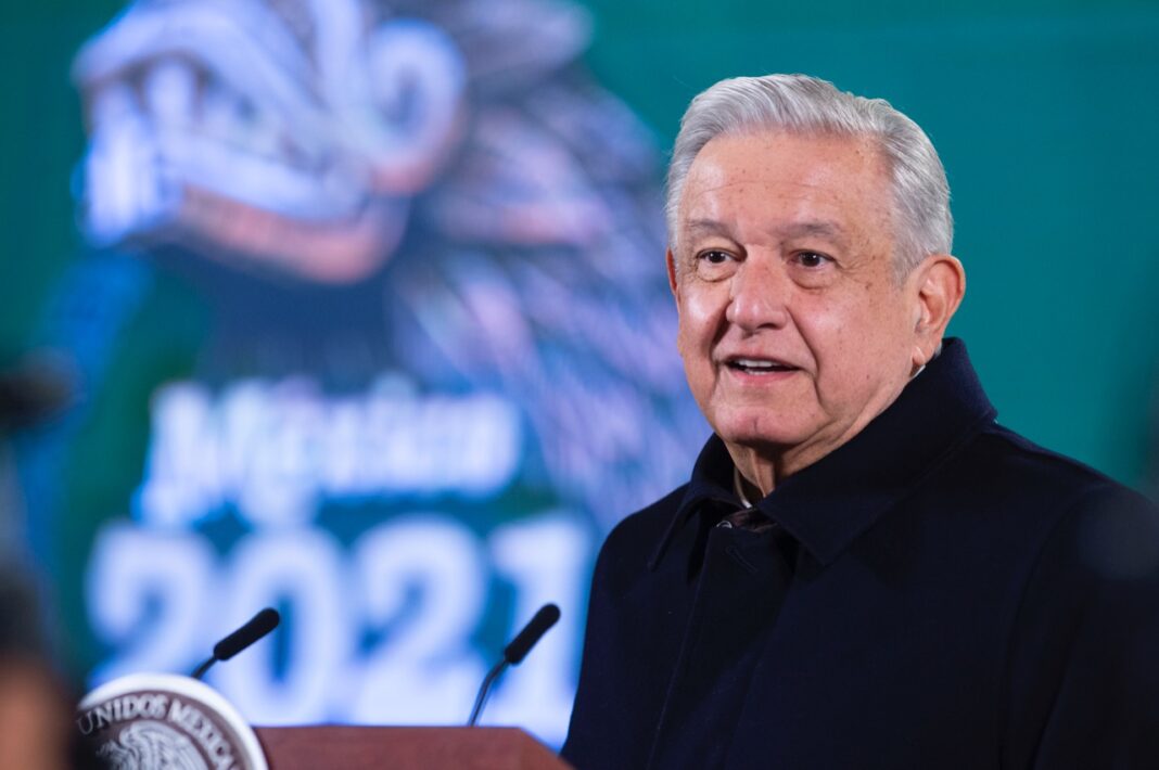 “Exhibiremos a legisladores de EU que no apoyen reforma migratoria”: AMLO