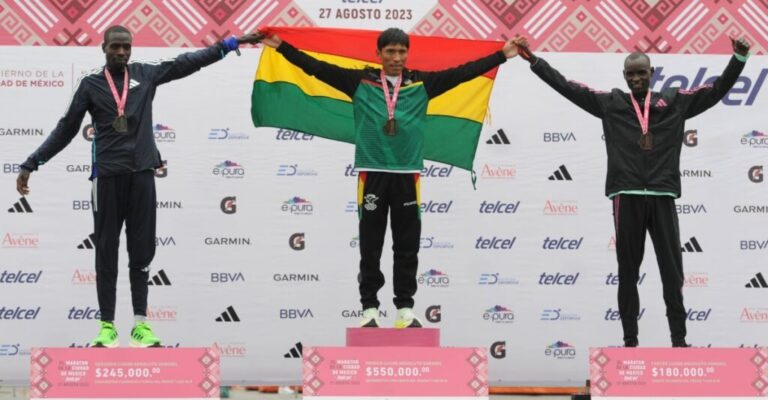 ¡Récord en el Maratón de la CDMX 2023! Boliviano Héctor Garibay gana