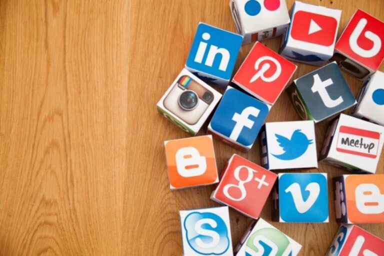 ¿Usas redes sociales? Esto te involucra: Están por aprobar ley que permite “bloqueo temporal a una plataforma digital”