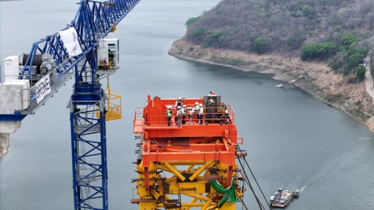 Construcción del Puente Rizo, en Chiapas, reporta avance del 80%