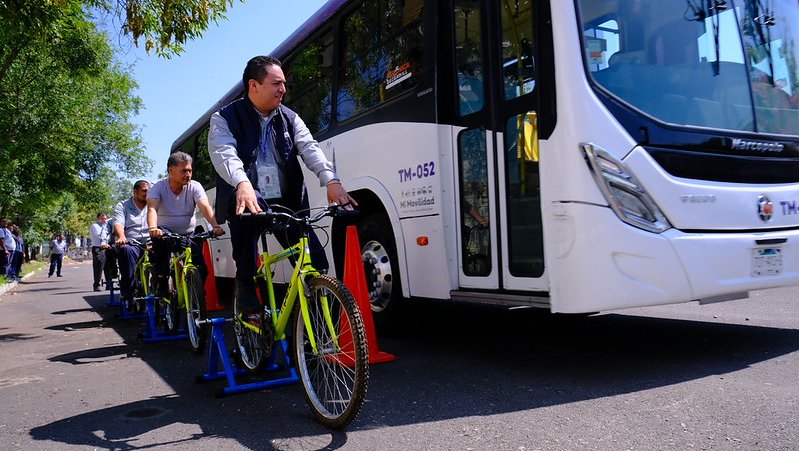 Aplican en Jalisco estrategia para sensibilizar a conductores de transporte público en seguridad vial