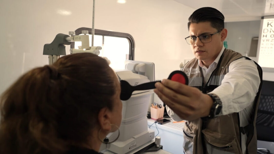 Brindan Clínicas Móviles atención gratuita en optometría y nutrición a todo Sonora
