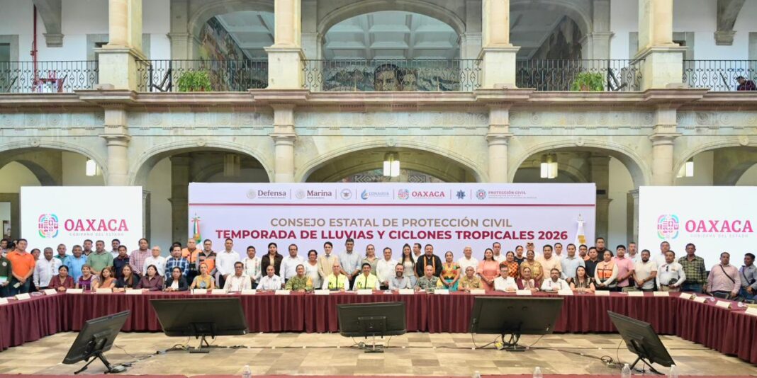 En Oaxaca, definen estrategia para enfrentar temporada de huracanes