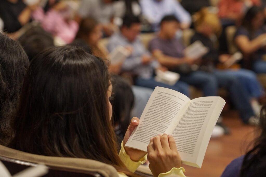 Fomentan en Oaxaca lectura entre jóvenes