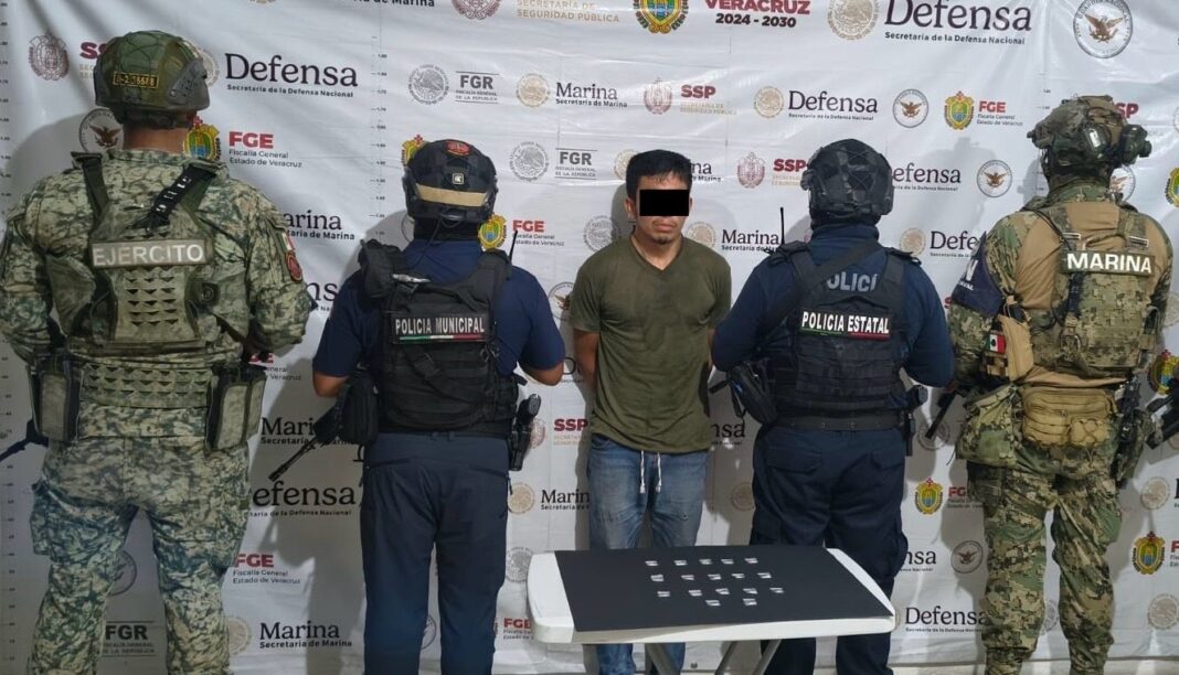En Veracruz, aseguran 283 dosis de presuntos estupefacientes en operativo de fin de semana