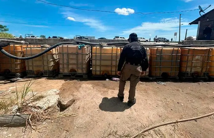 En efecto, sigue el fenómeno del huachicol; detienen en Tabasco a 12 personas con hidrocarburo