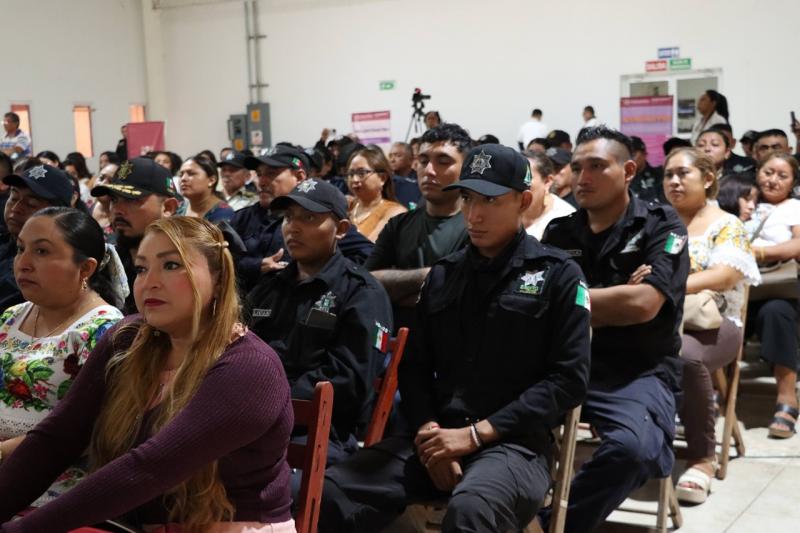 Policías municipales de Yucatán concluyen capacitación para atender violencia de género