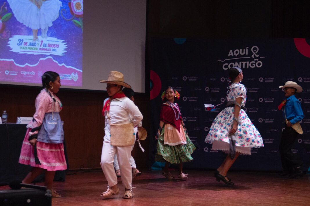 Alistan 4º Concurso Nacional de Baile de Huapango de Peñamiller, Querétaro