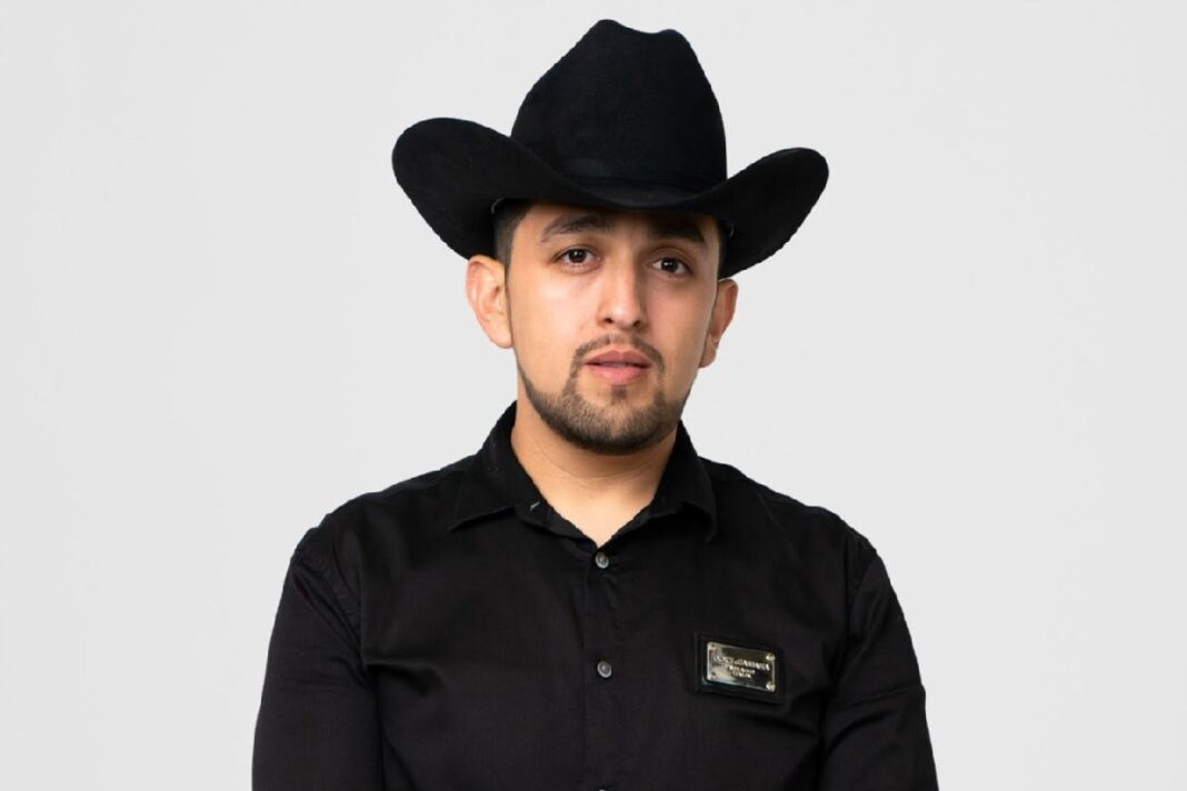 El cantante de música regional mexicana Adán R. es asesinado a balazos en Sinaloa