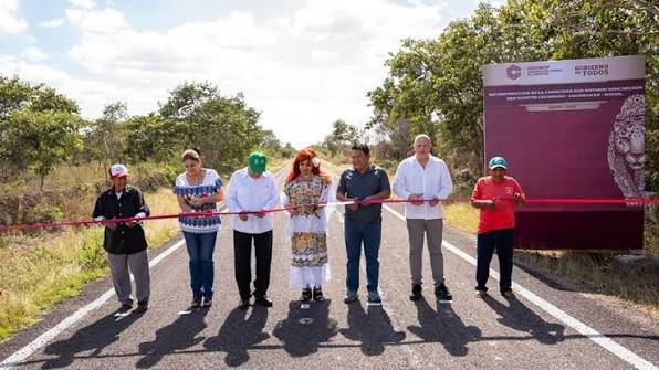 Inauguran en Campeche obras de infraestructura carretera y caminera por $19.4 millones