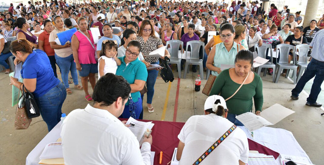 En Tabasco, apoyan a 600 emprendedoras con financiamiento