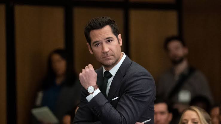 Actor mexicano es el nuevo rostro de Elevating Luxury de Lincoln