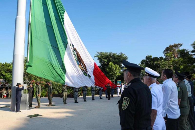 Arranca Yucatán festejos por Mes de la Patria