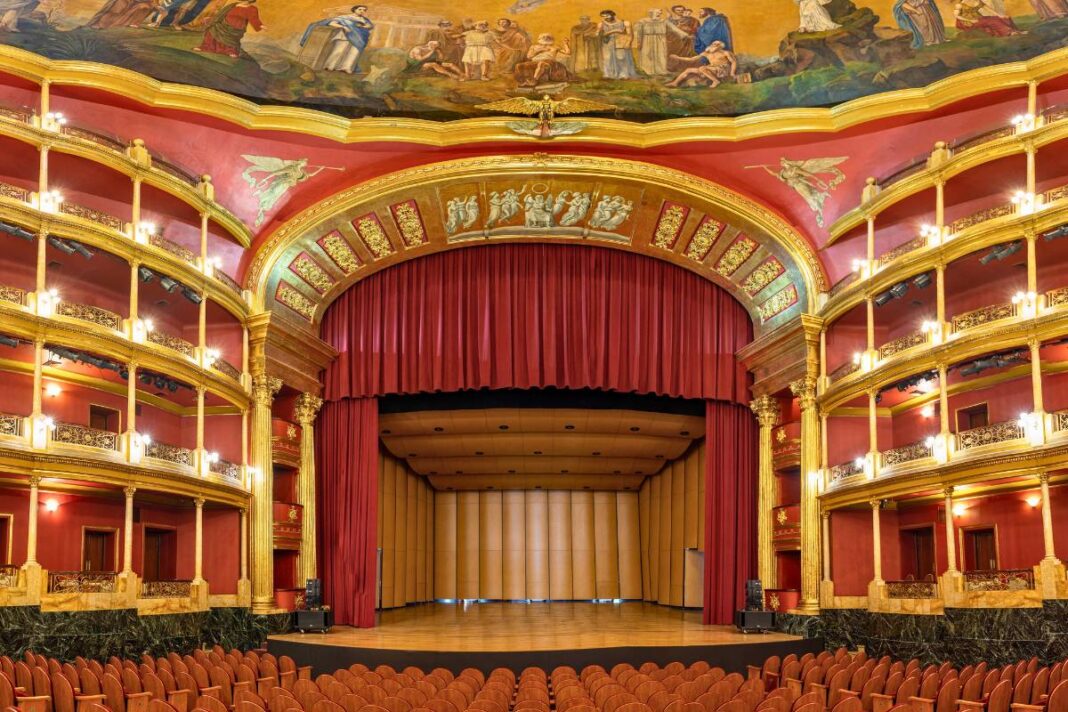 Celebra el Teatro Degollado 160 años de historia con el regreso de la Ópera ‘Lucia di Lammermoor’