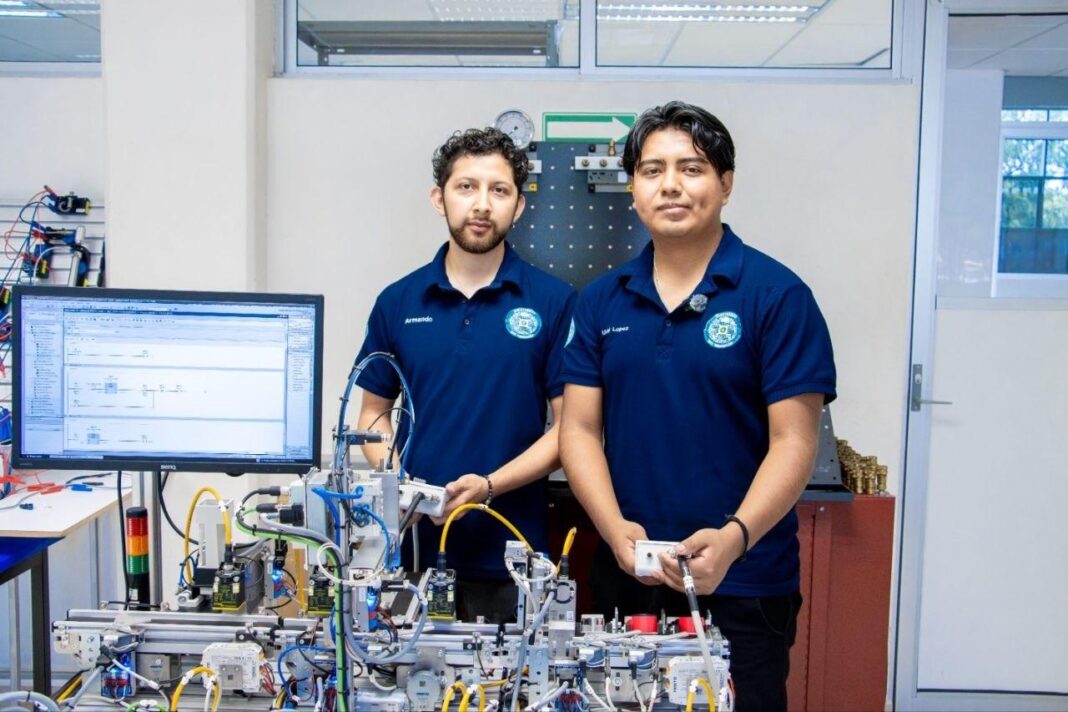 Conquista UTTehuacán etapa nacional de competencia FESTO en Automatización Industrial