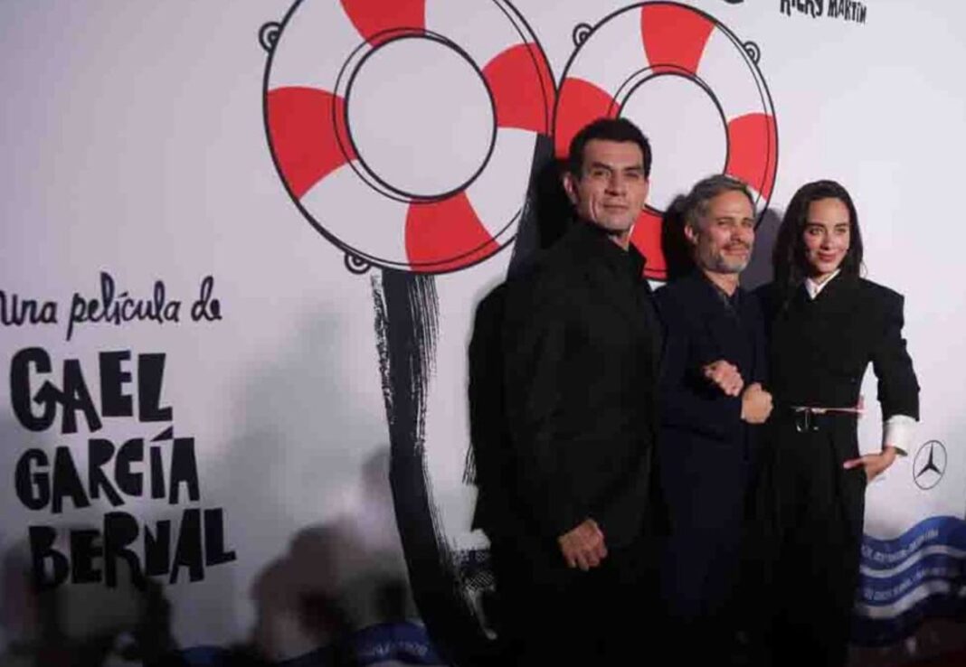 La película ‘Hombre al agua’ llega a México para “desenmascarar lo ridículo” con humor