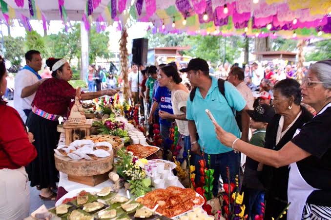 Mas de 32 mil personas celebraron la riqueza gastronómica y cultural del maíz en Xalapa