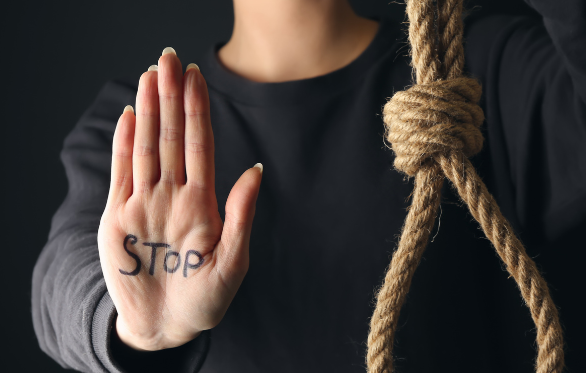 Nuevo León busca prevenir suicidios
