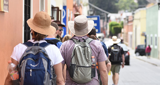 Llegan menos turistas internacionales a México pero gastan más / Por Alejandro Durán